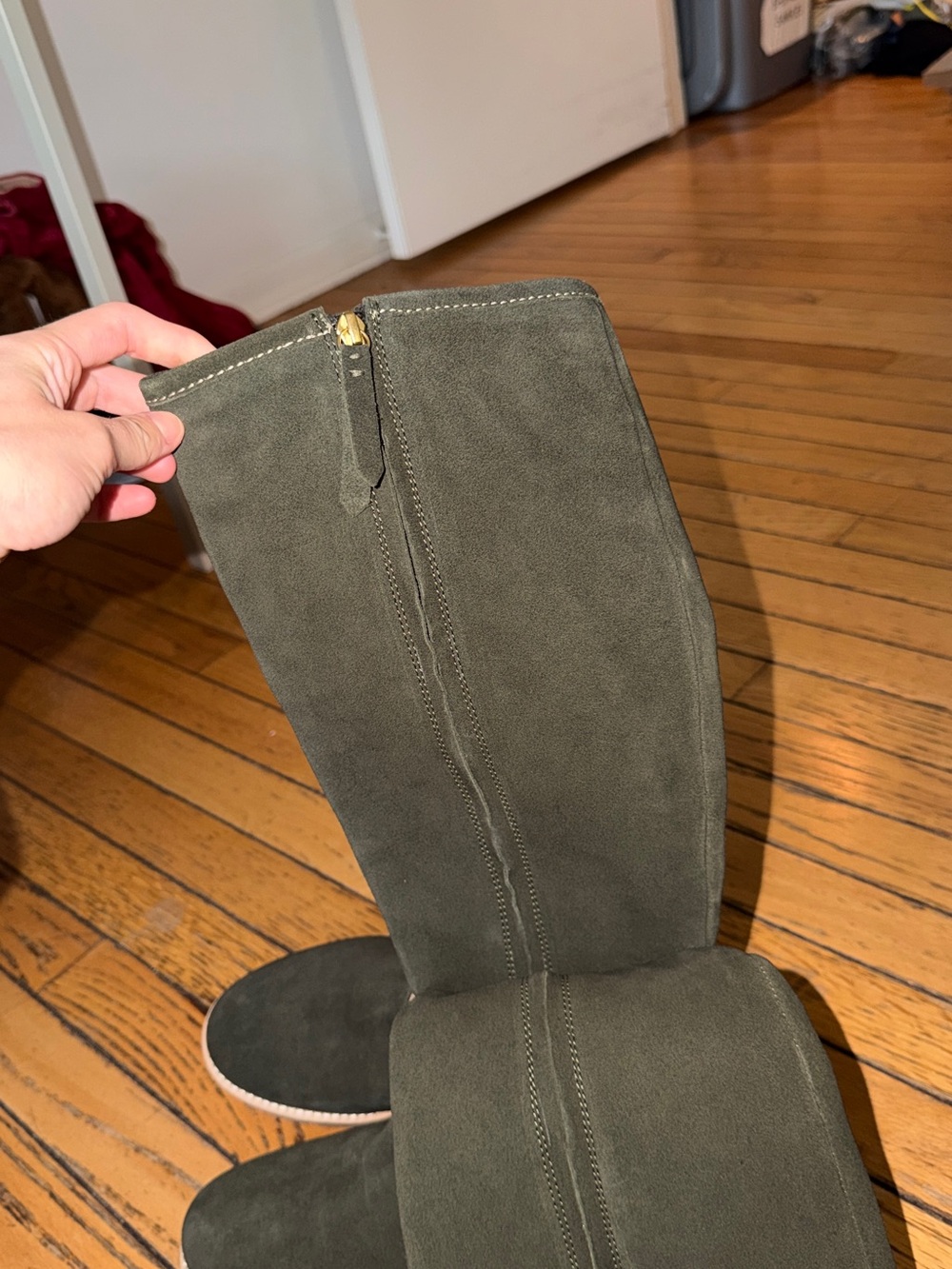 NWT Boden Buckle Knee High Suede Boots Woodland Green Size 9 - Picture 5 of 5